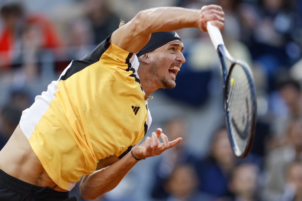 英国网球队绝地反击法国网球队，兹维列夫送出助攻的简单介绍