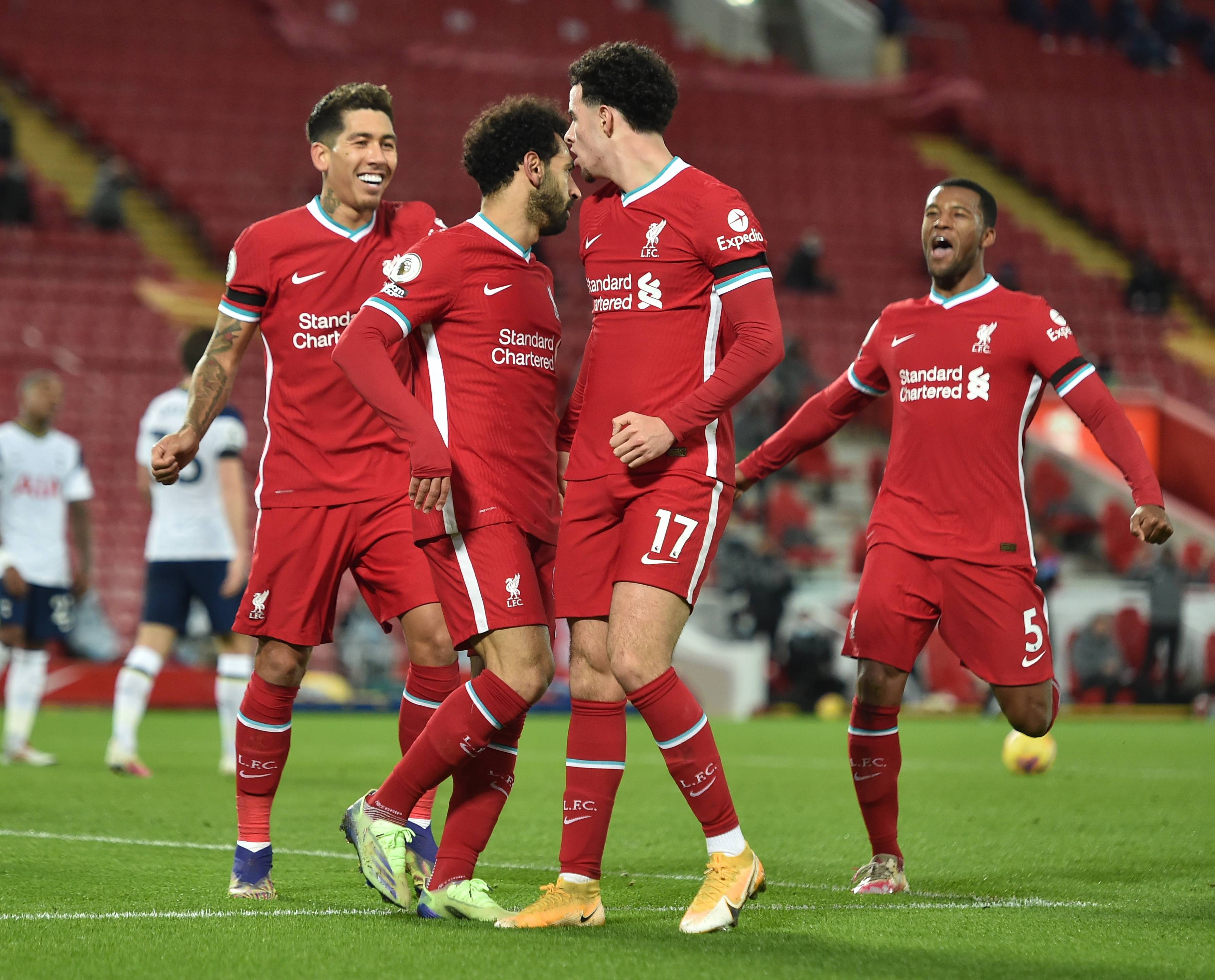 利物浦主场力克对手，赢得掌声，全场欢呼的简单介绍