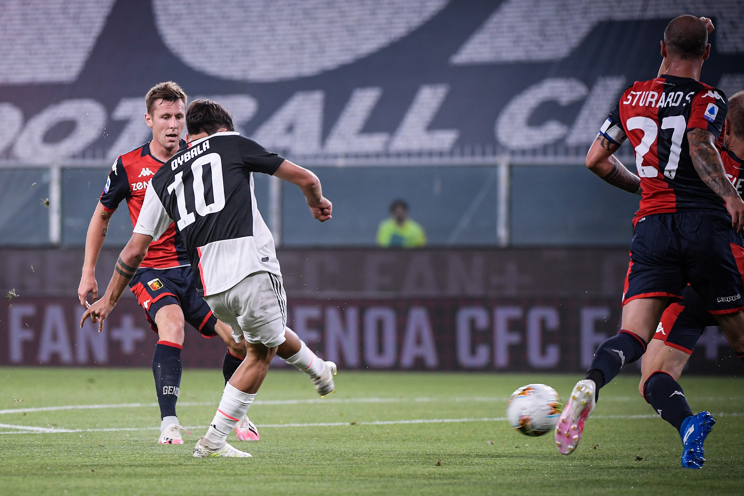 热那亚上演逆转好戏，士气大增