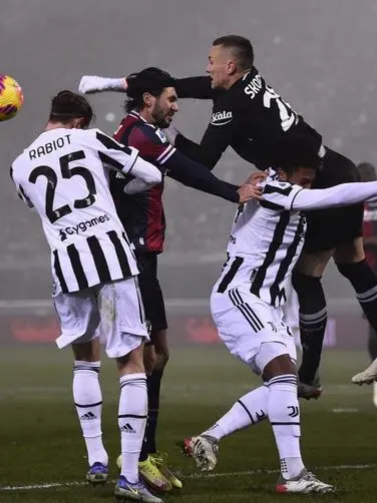 斯图加特队主场不敌对手,遭遇不幸失利的简单介绍 斯图加特队主场不敌对手,遭遇不幸失利的简单介绍