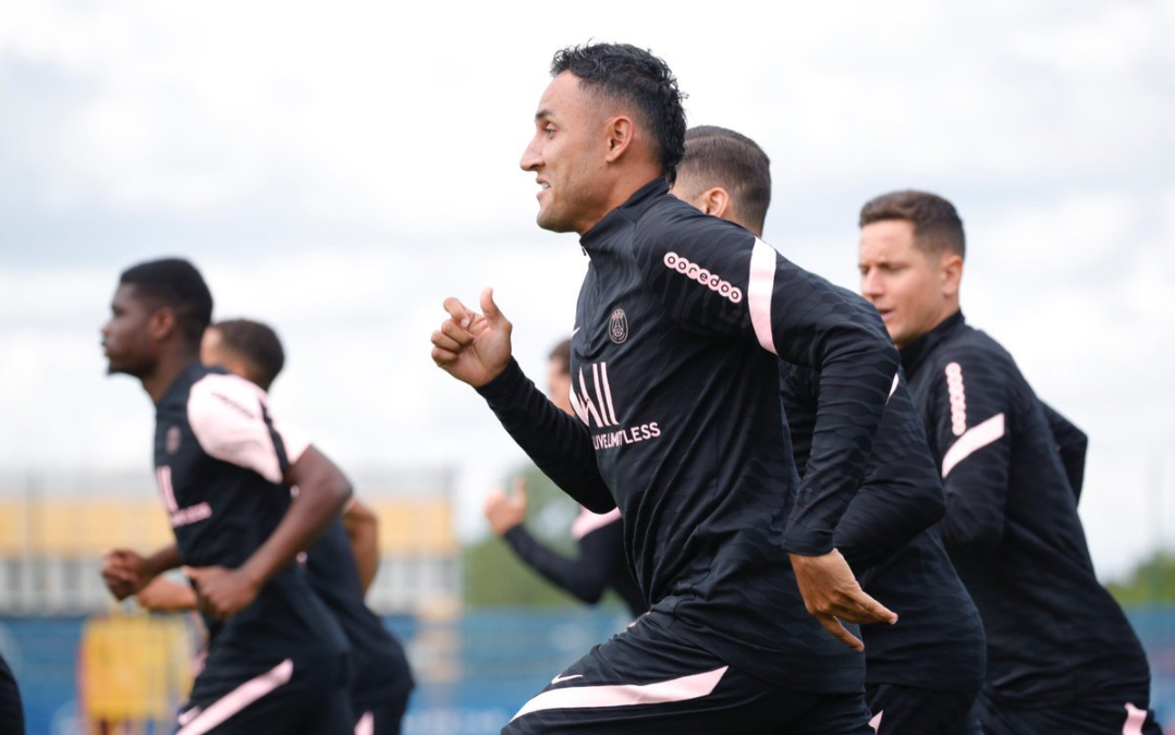 足球队新赛季深夜训练秘闻！