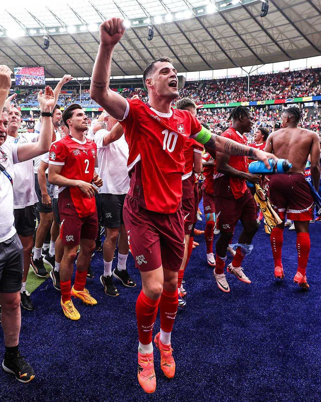 关于欧洲足球赛事势不可挡，球员风采迷人的信息