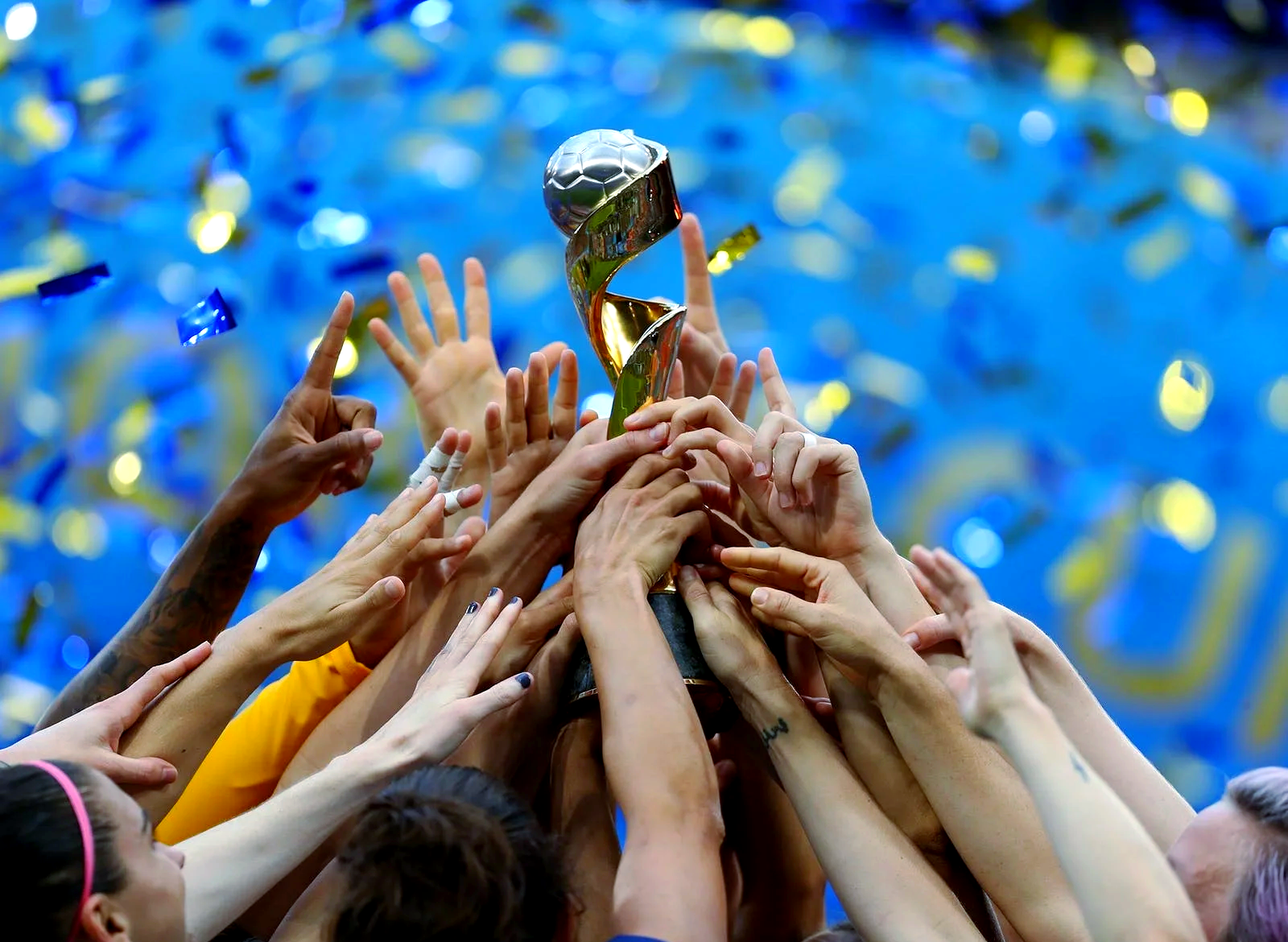 关于澳洲女足赛场：新西兰队吞下惨败遭淘汰的信息