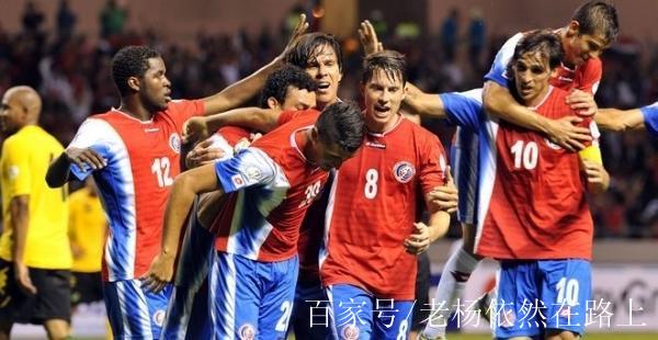 包含罗马尼亚主场逆转挪威，排名小组第二的词条