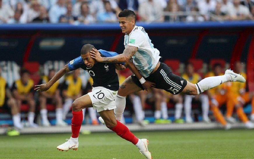 关于泰国队轻取法国队，李梓嘉扛起全队的信息