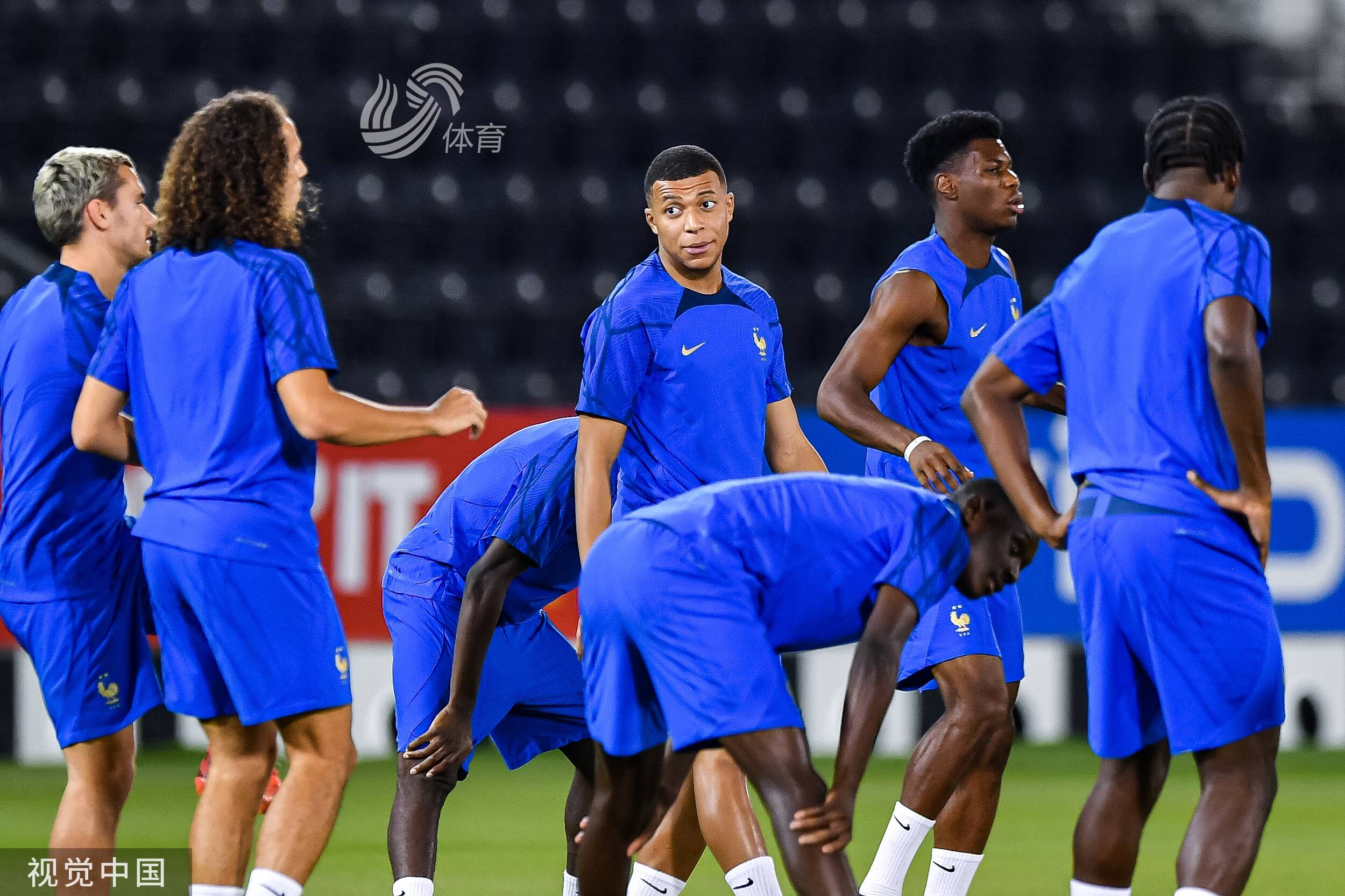 包含波兰乒乓球队血洗法国乒乓球队，张继科统治全场的词条