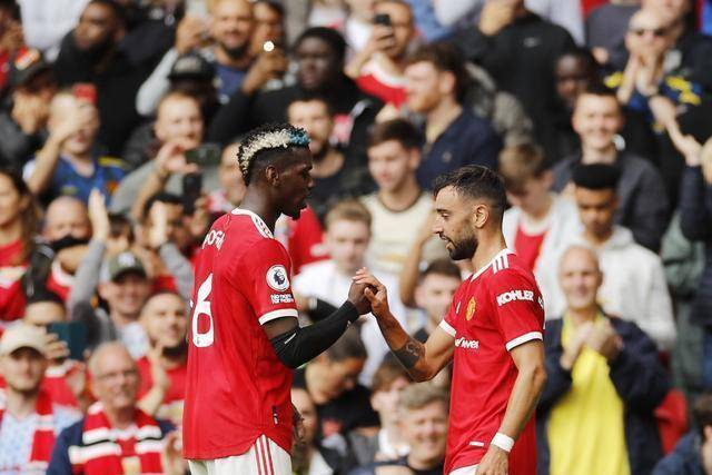 包含克罗地亚爆冷曼联，博格巴2完成帽子戏法的词条