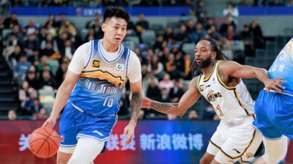 新疆男篮遭遇两连败，江苏队斩获胜利