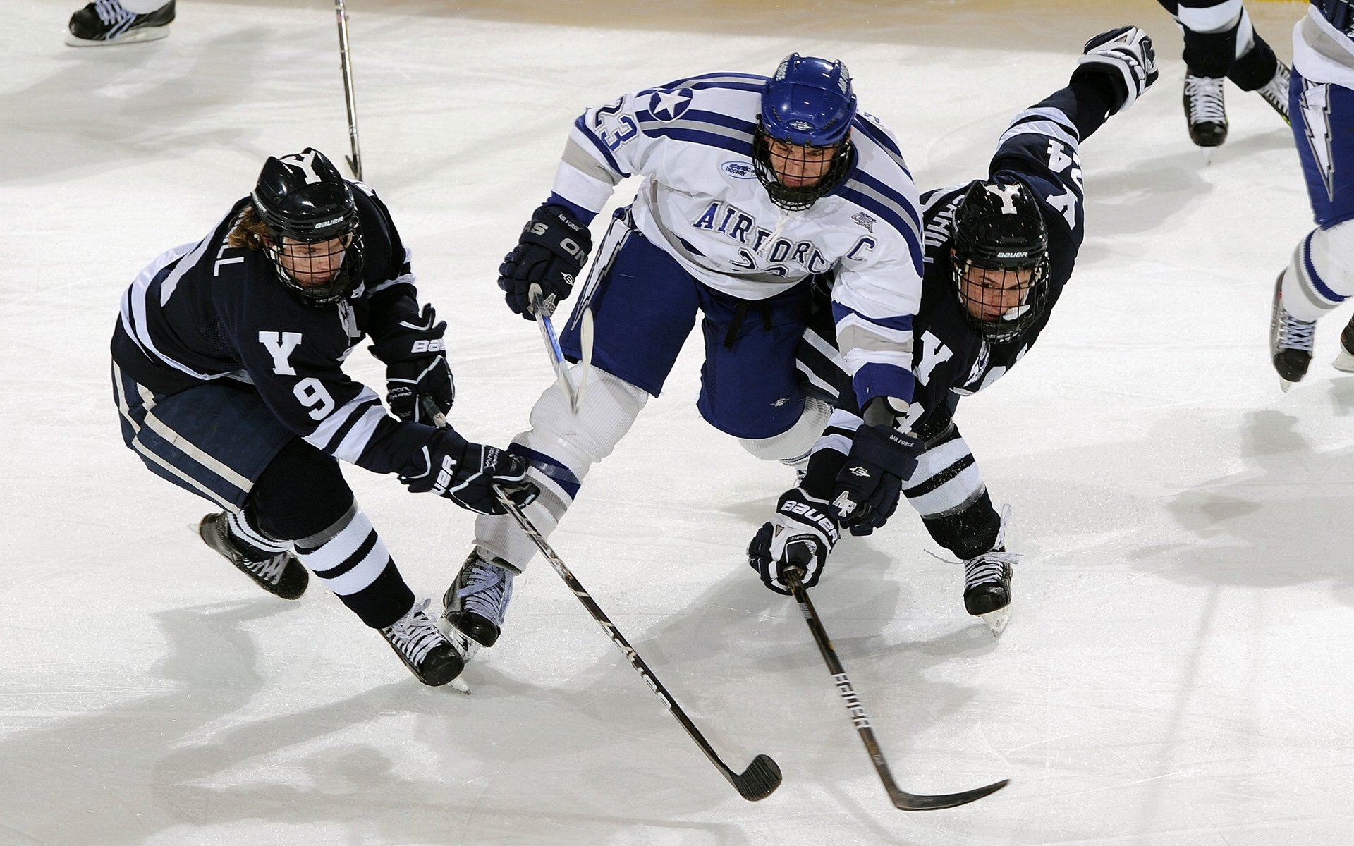 街道之王，F1摩纳哥焦点战，勒克莱尔击溃维斯塔潘